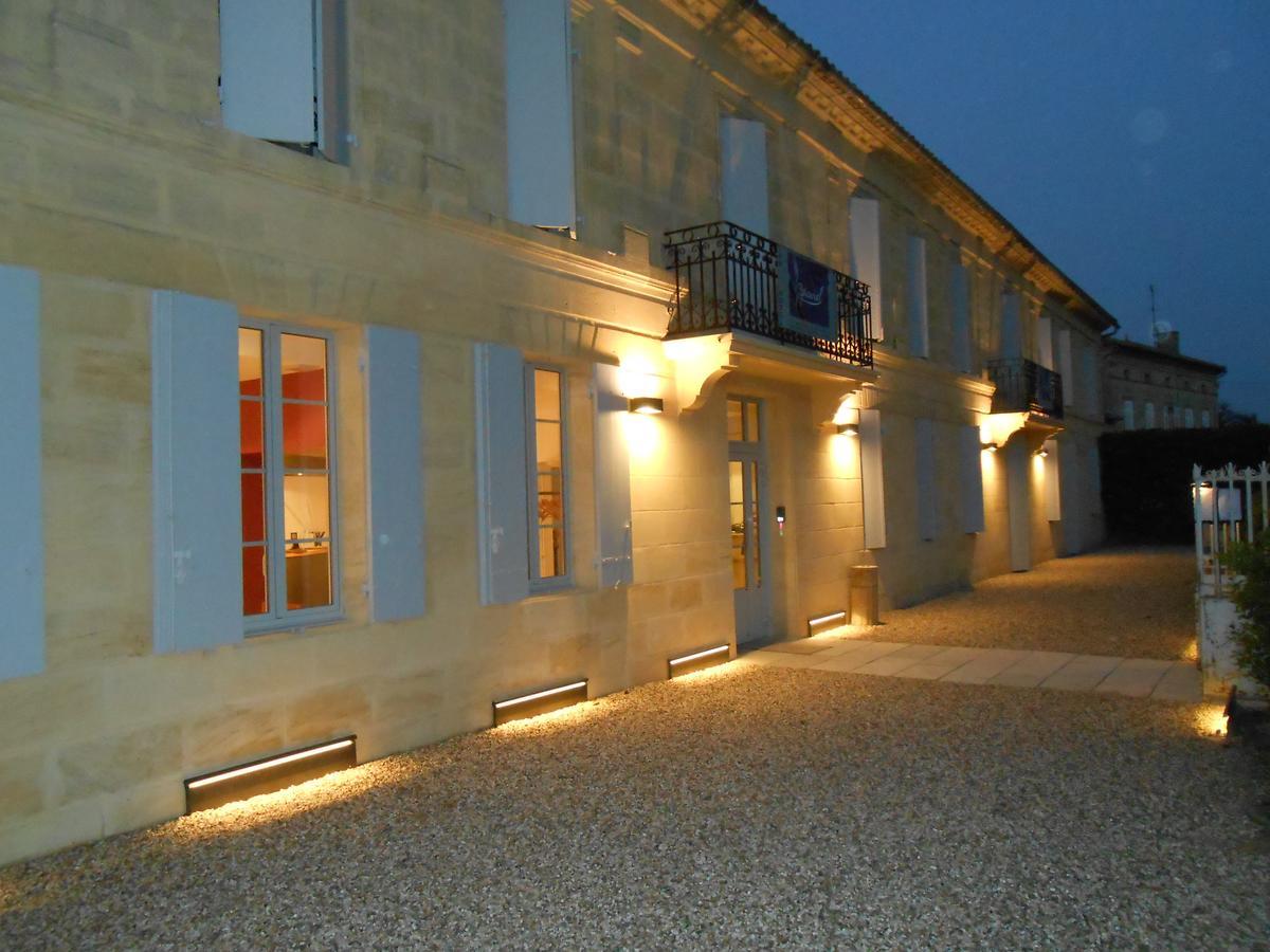 Logis- Hotel Spa Restaurant L'Epicurial Saint-Pey-de-Castets Exterior foto