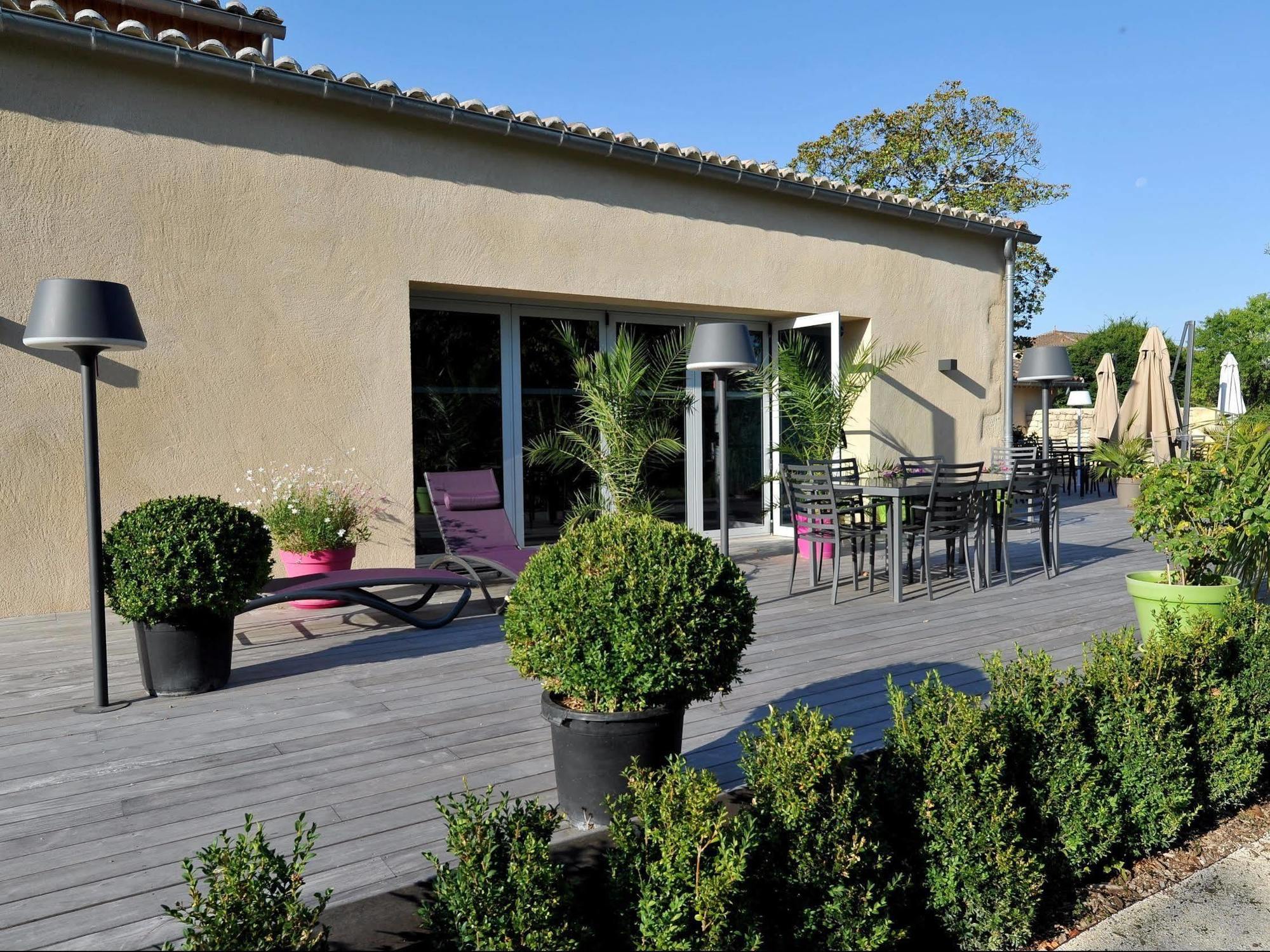 Logis- Hotel Spa Restaurant L'Epicurial Saint-Pey-de-Castets Exterior foto